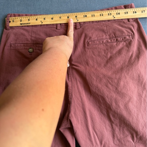 Old Navy Slim Built In Flex Chino Pants Men’s SZ 33x30 Red Straight Leg Pockets - Picture 5 of 7